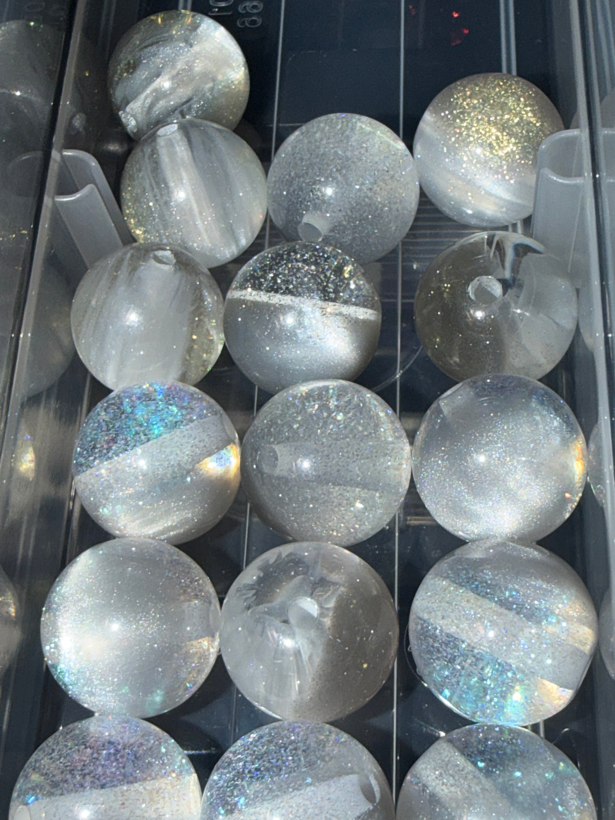 Clear sparkle acrylic bead #198