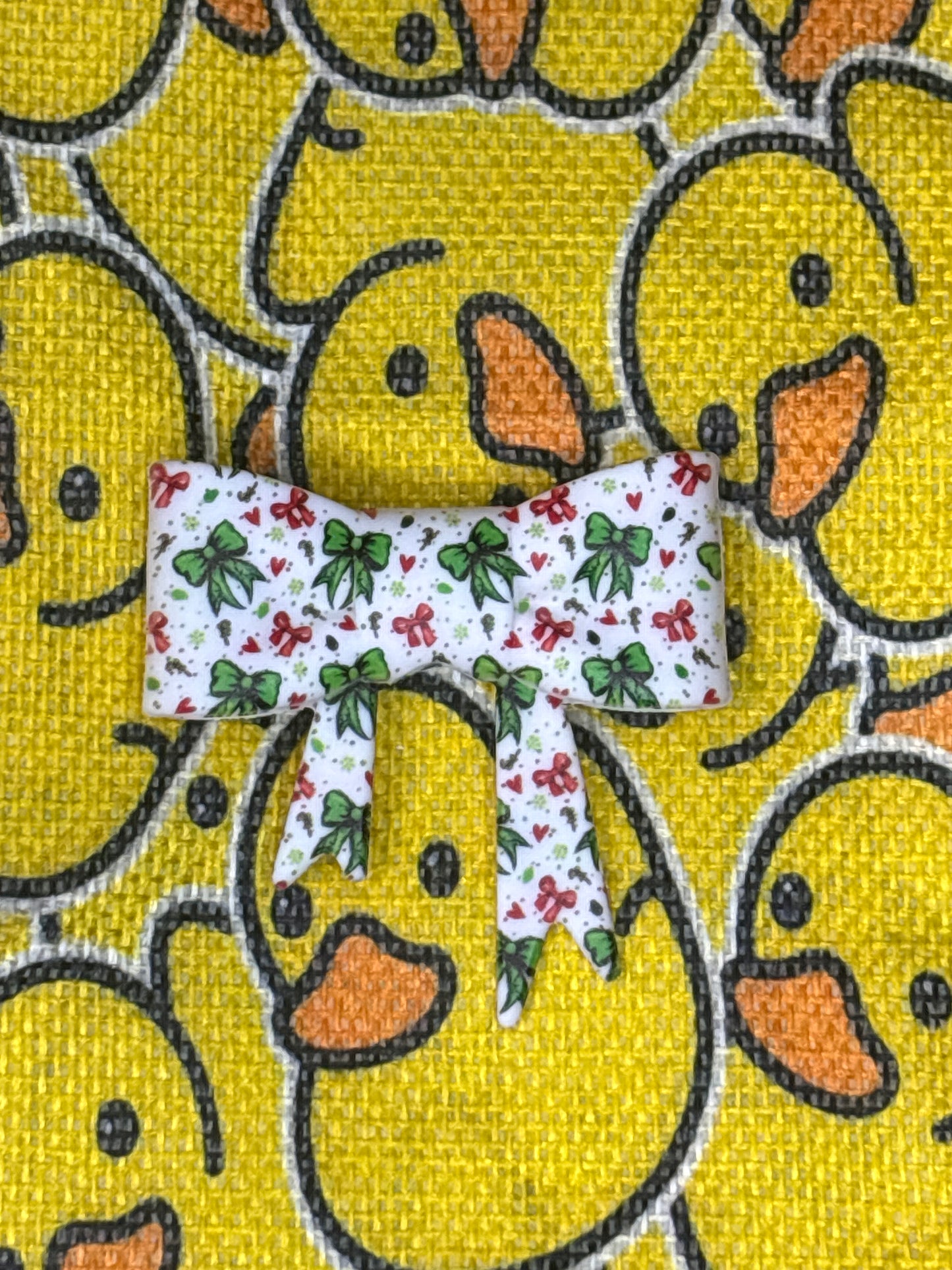 Green & red Christmas cheer silicone bow