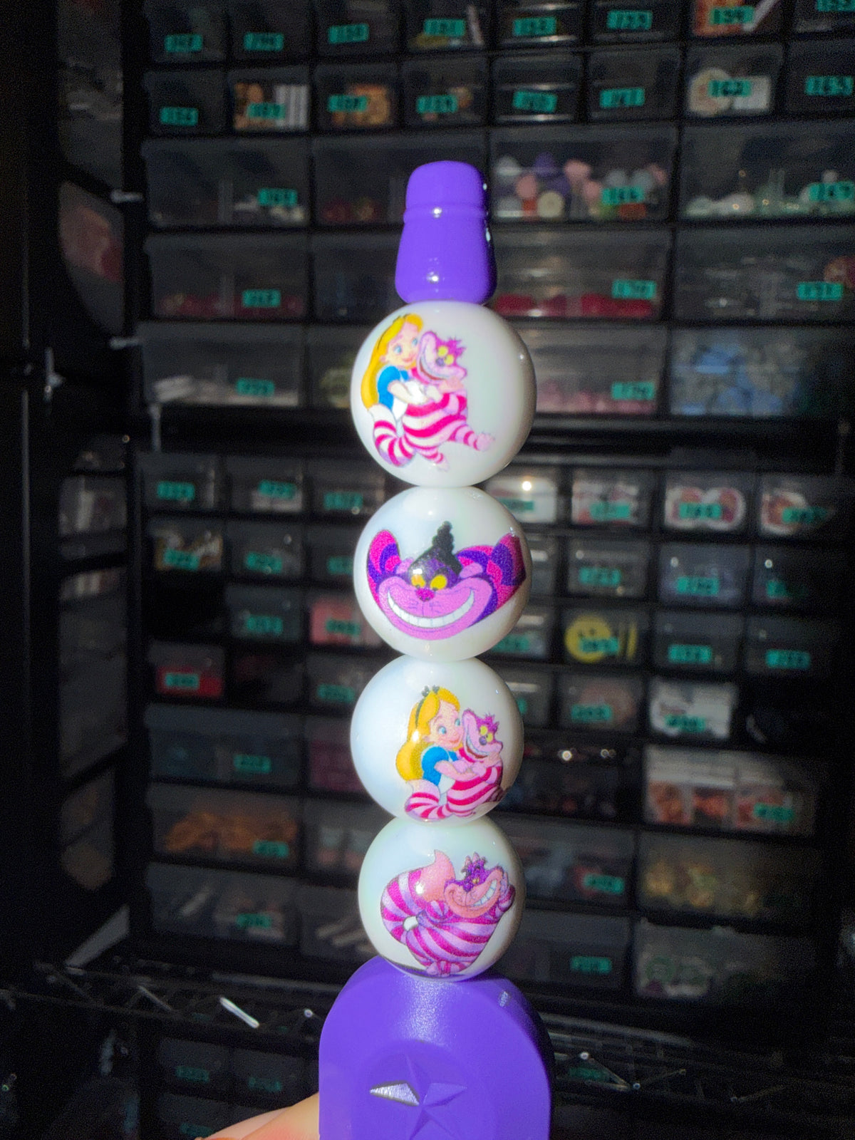 (Random pick) Cheshire Cat. 16 MM acrylic #182