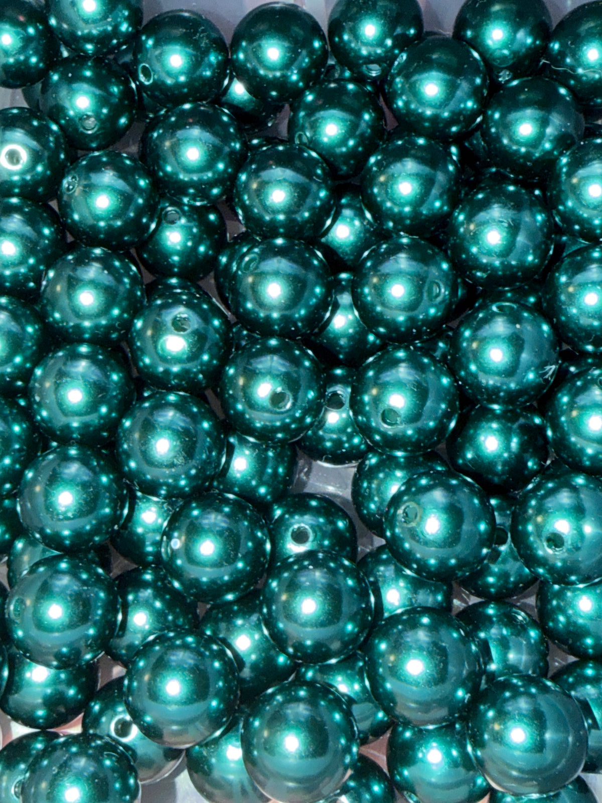 Christmas green 16mm acrylic bead #222
