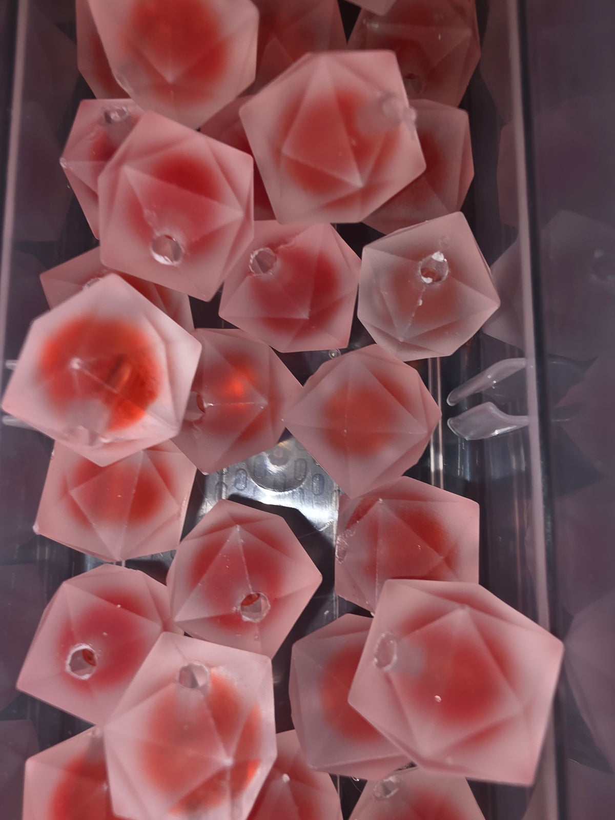 Red squares 16 mm acrylic bead #265