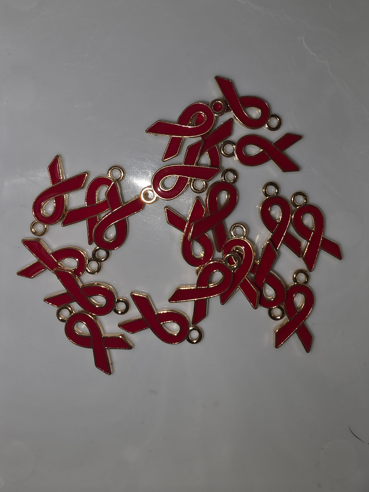 Red ribbon charm #95