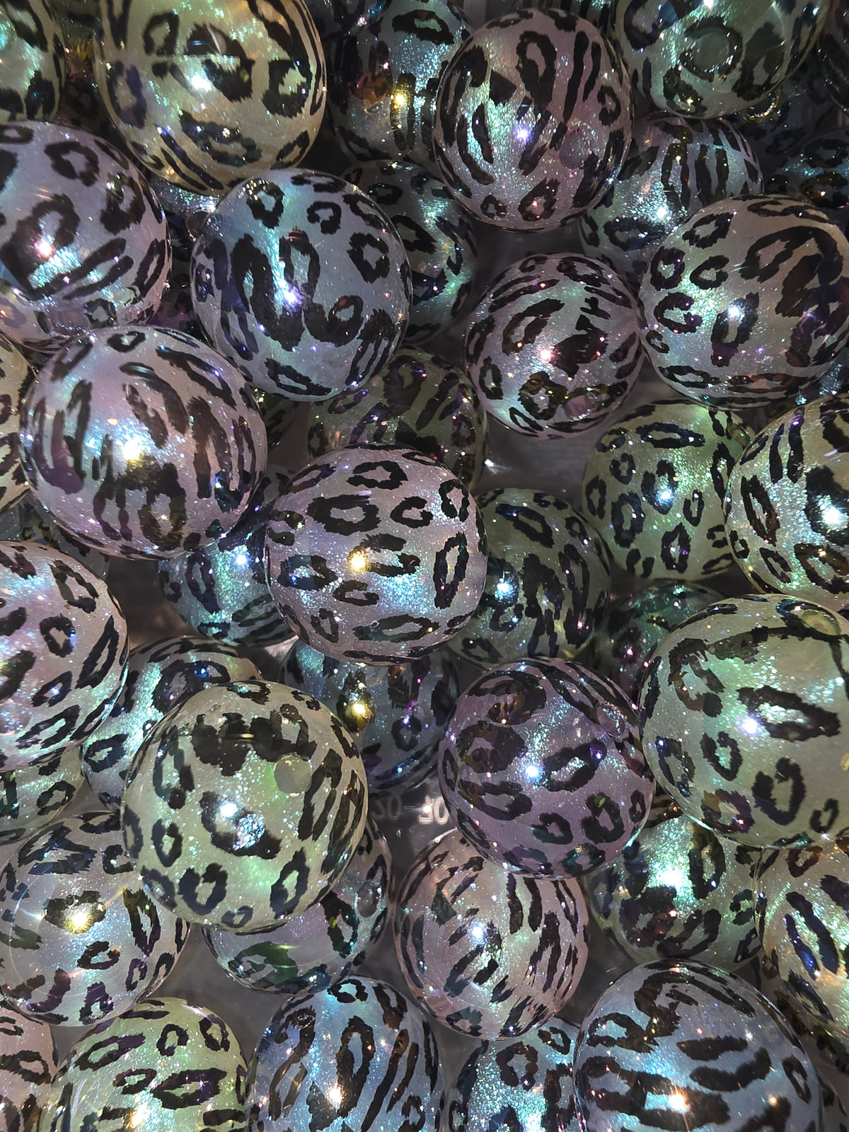 Iridescent print 20mm acrylic bead #288