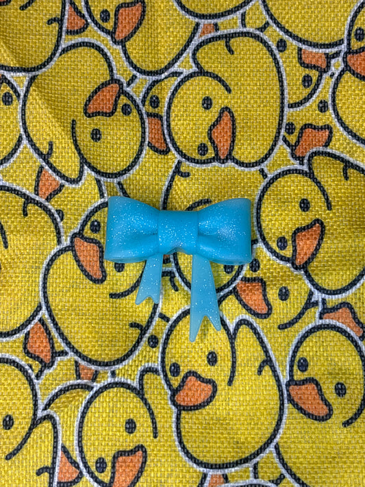 Blue raspberry icy bow