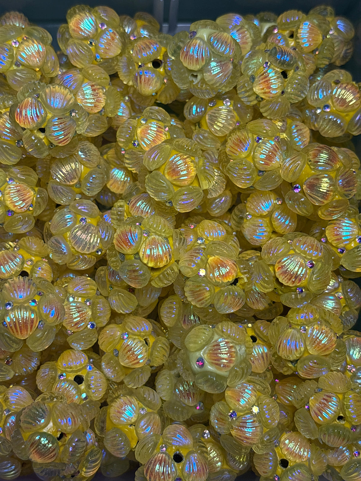 Yellow fancy Seashell acrylic 16 mm bead #64