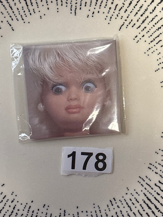 ( 178) Barbie sticky note