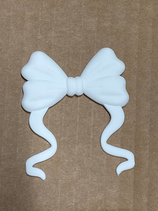 White silicone flat bow