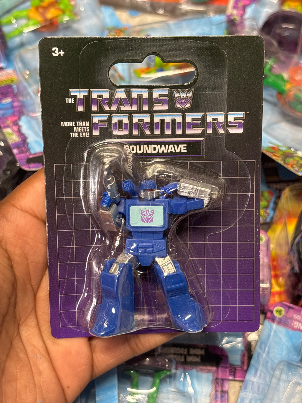 The Trans Former Soundwave  figurine