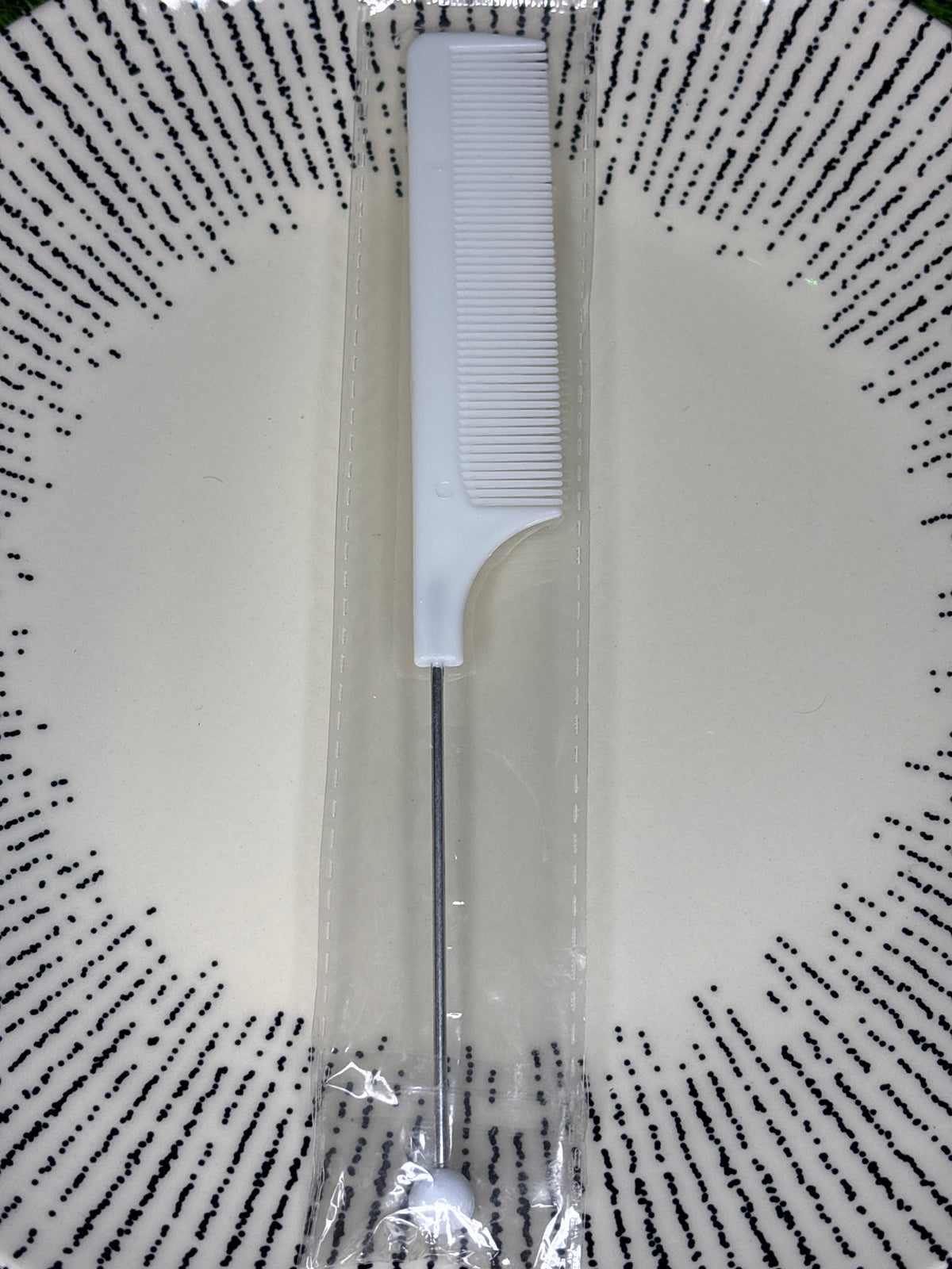 White beadable comb￼