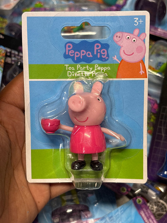 Tea party peppa  pig figurine