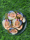 Dolly #33 acrylic focal