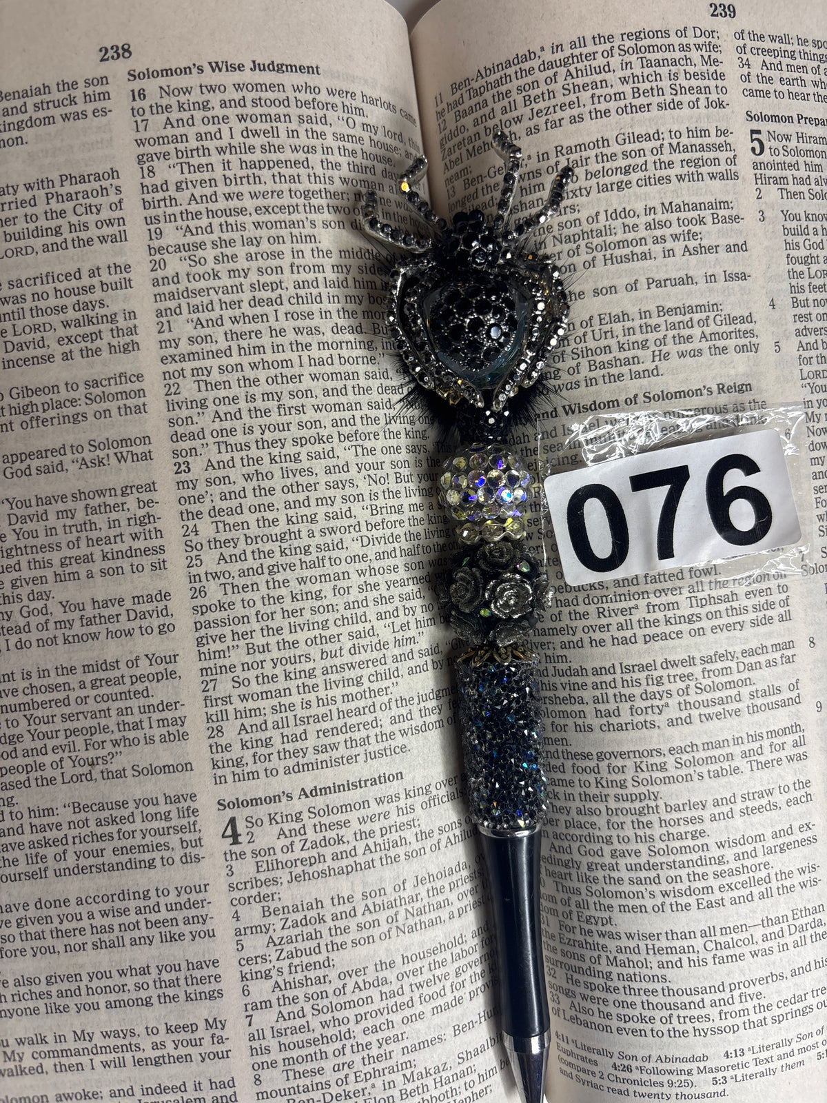 076 pre made pen