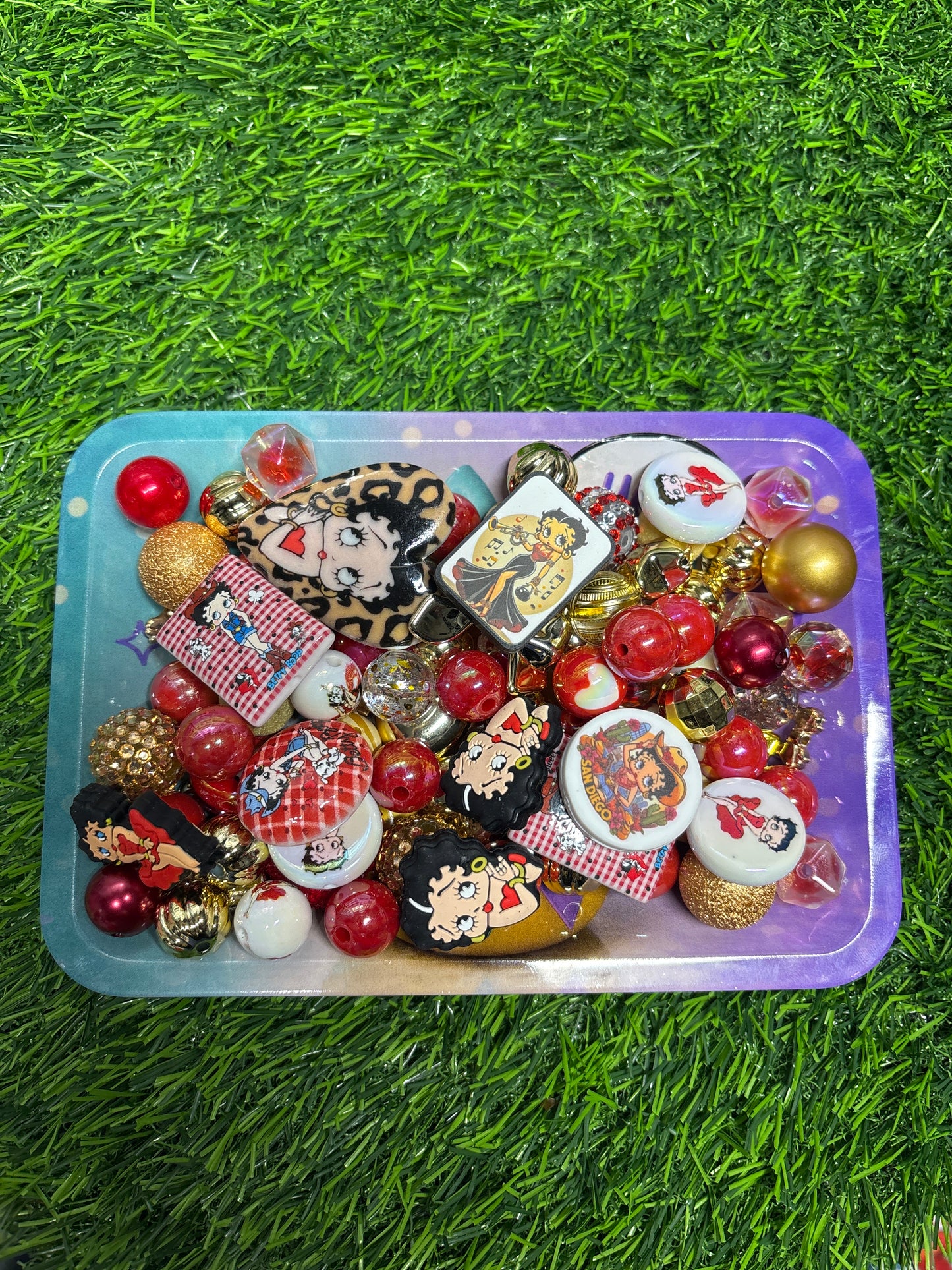 Betty Boop bead mix