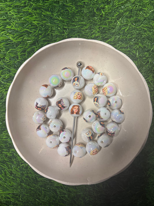 Random pick acrylic Barbie 16 mm bead