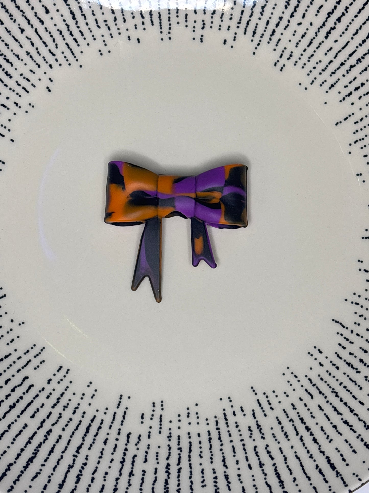 Majestic Glam Bow