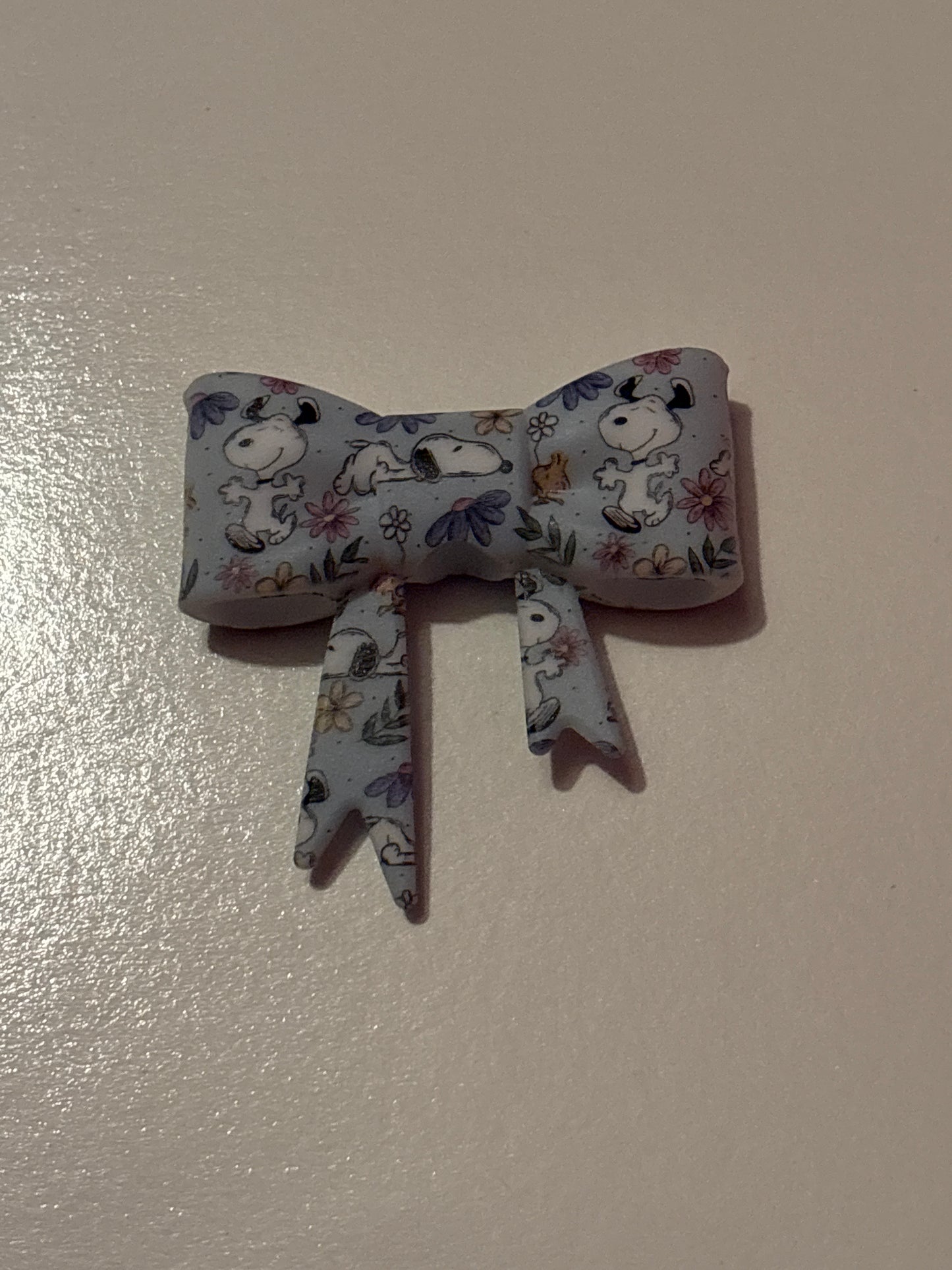 Blue Snoopy silicone bow