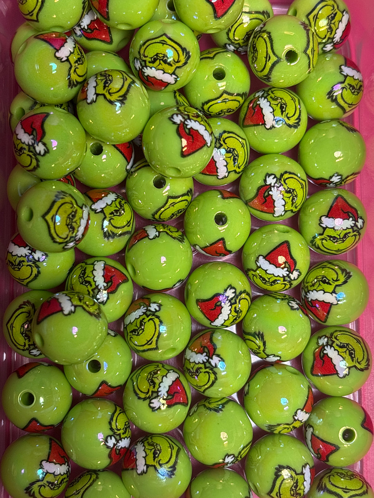 Grinch with a Stan’s hat acrylic bead (29) (glossy green)