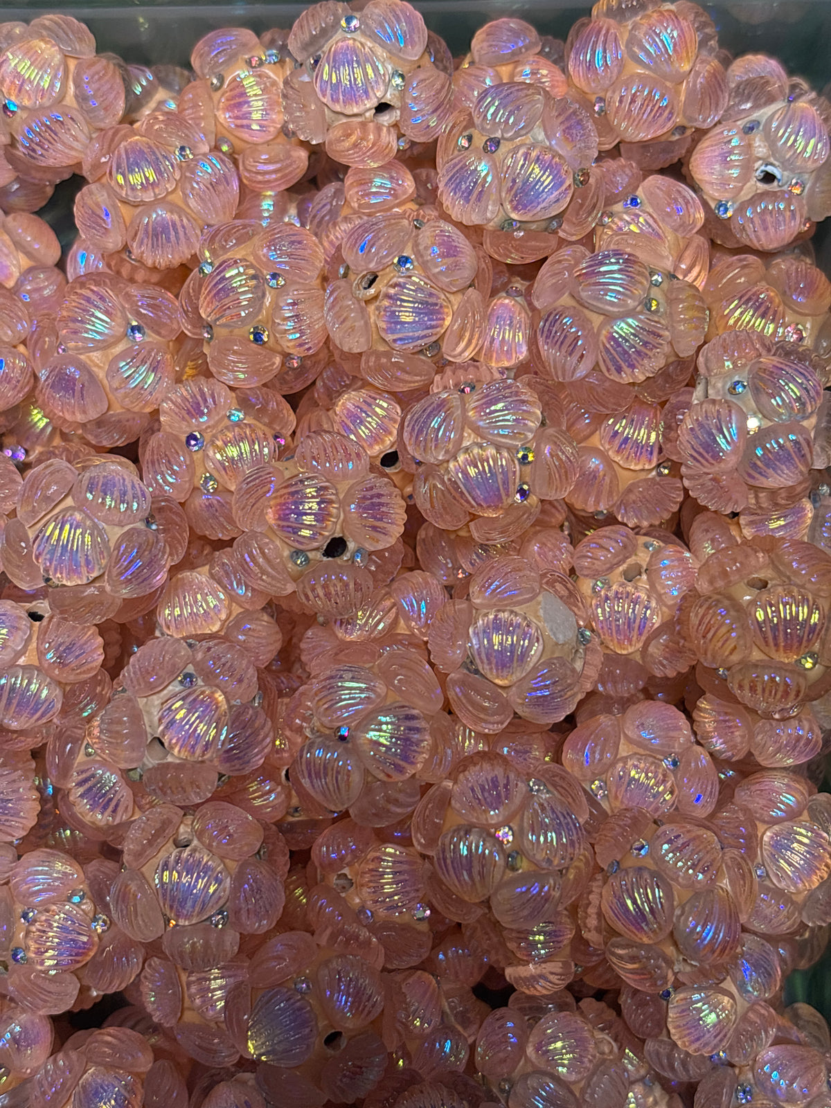 Peach fancy Seashell acrylic 16 mm bead #60)