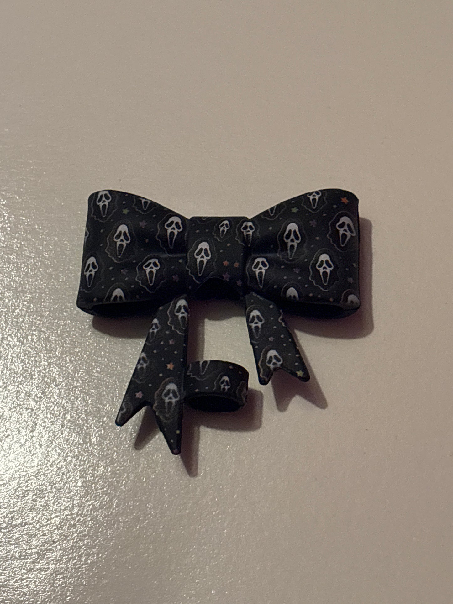 Ghost face straw topper silicone bow