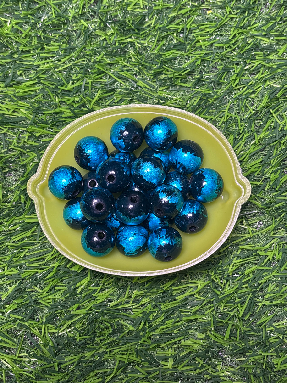 Teal and blue glossy 16 mm acrylic bead #6