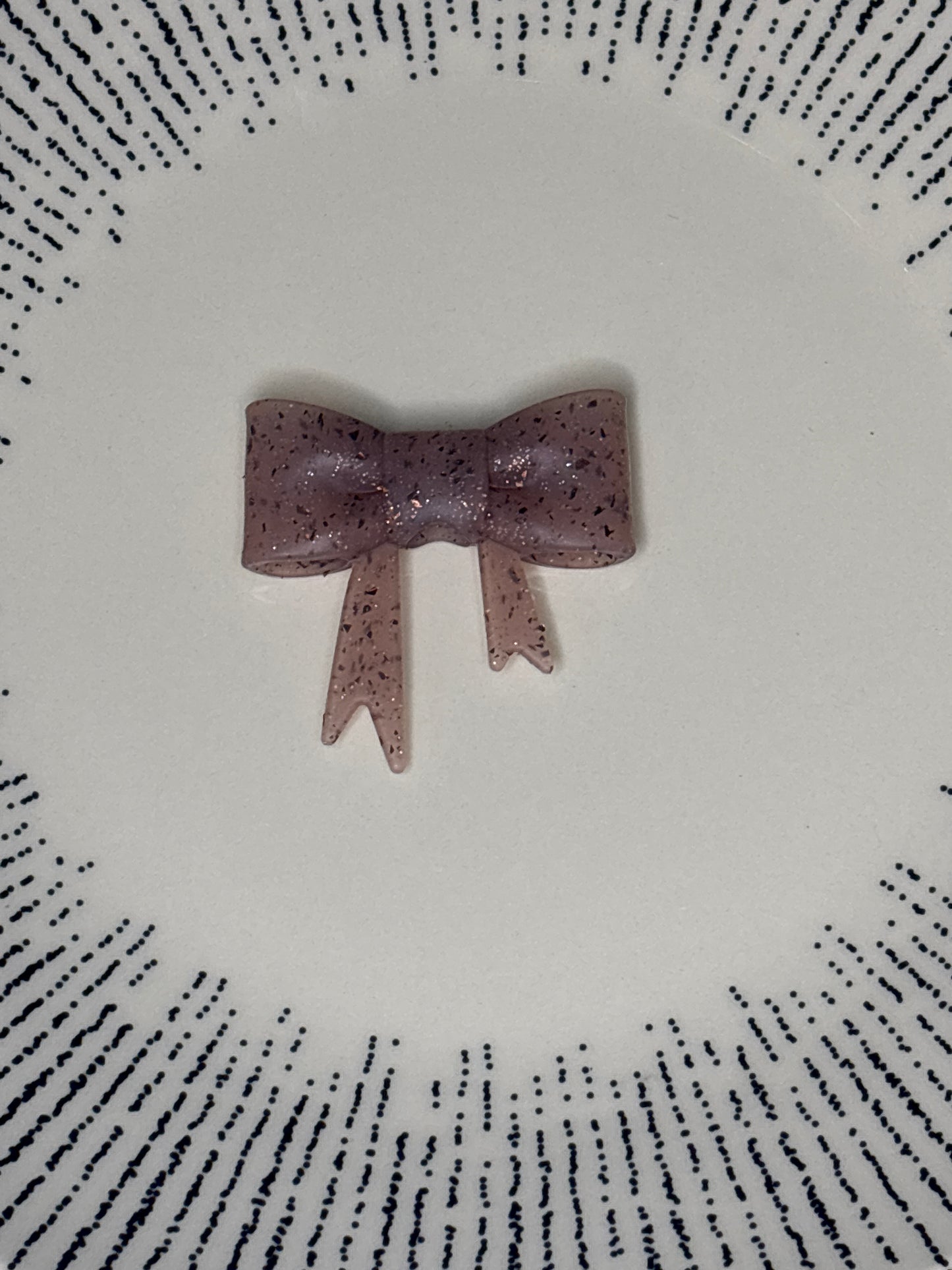 Coffee grind silicone bow
