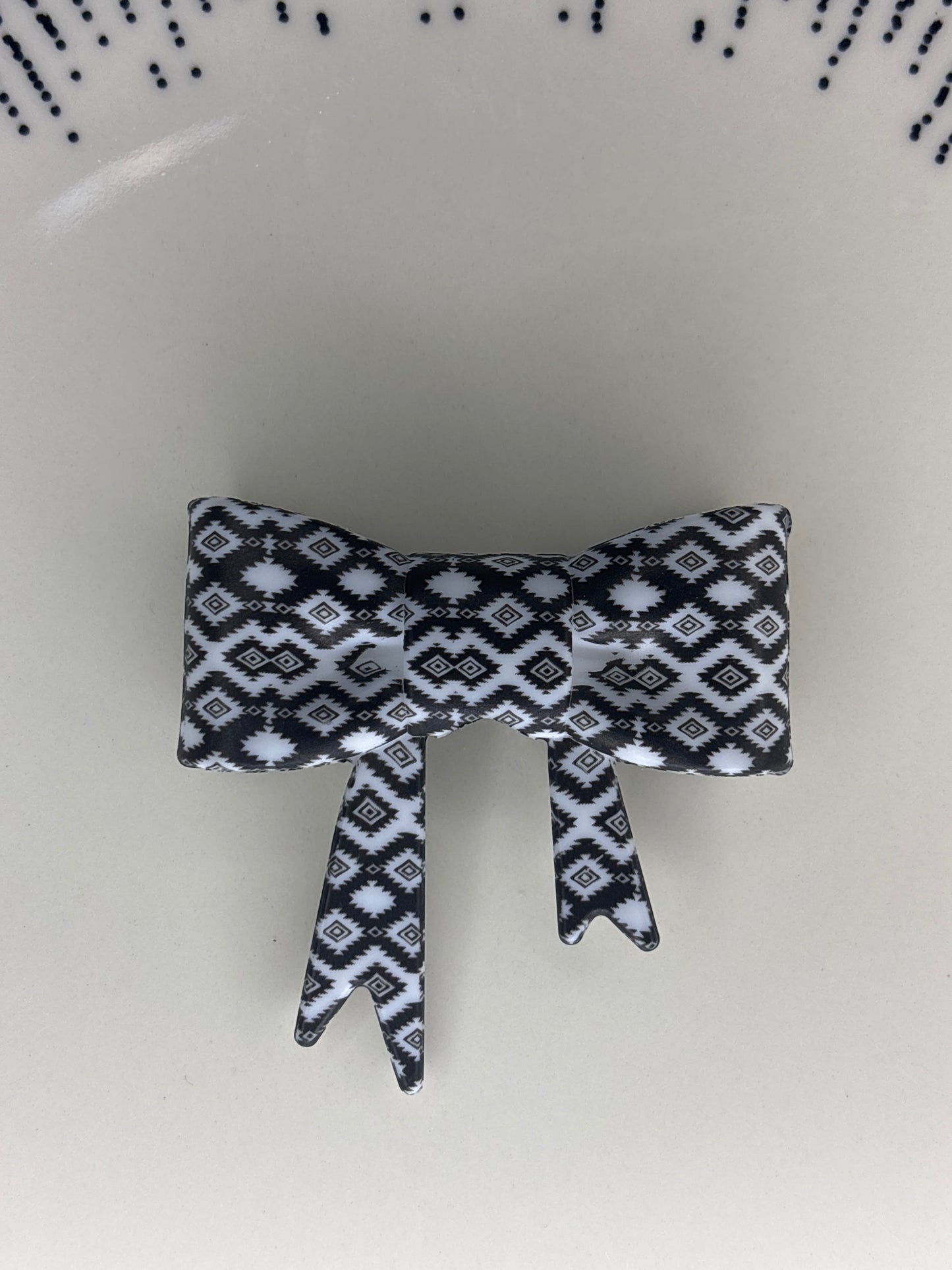 Black and white pattern straw topper bow #101