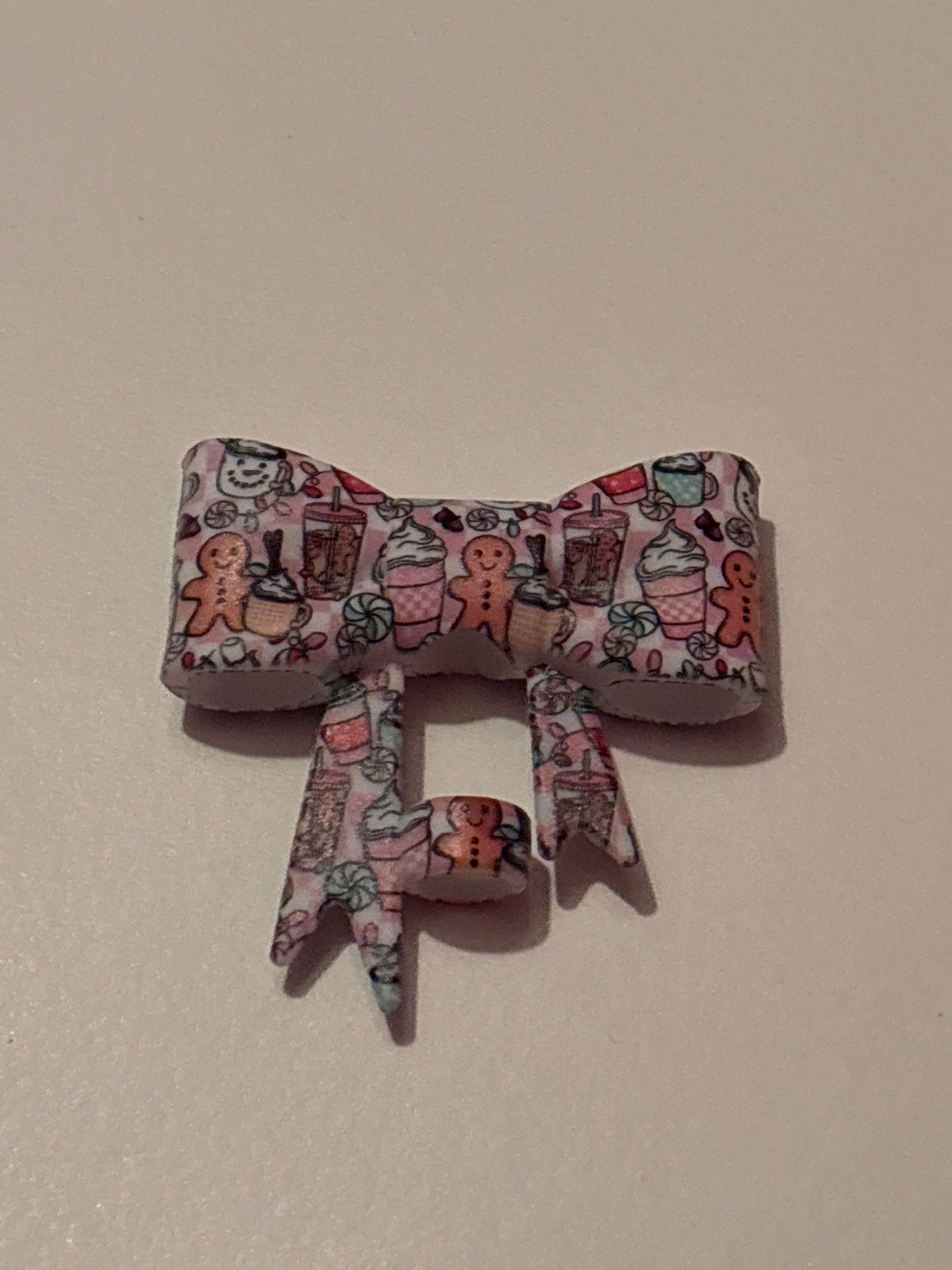 Gingerbread man straw topper silicone bow#35