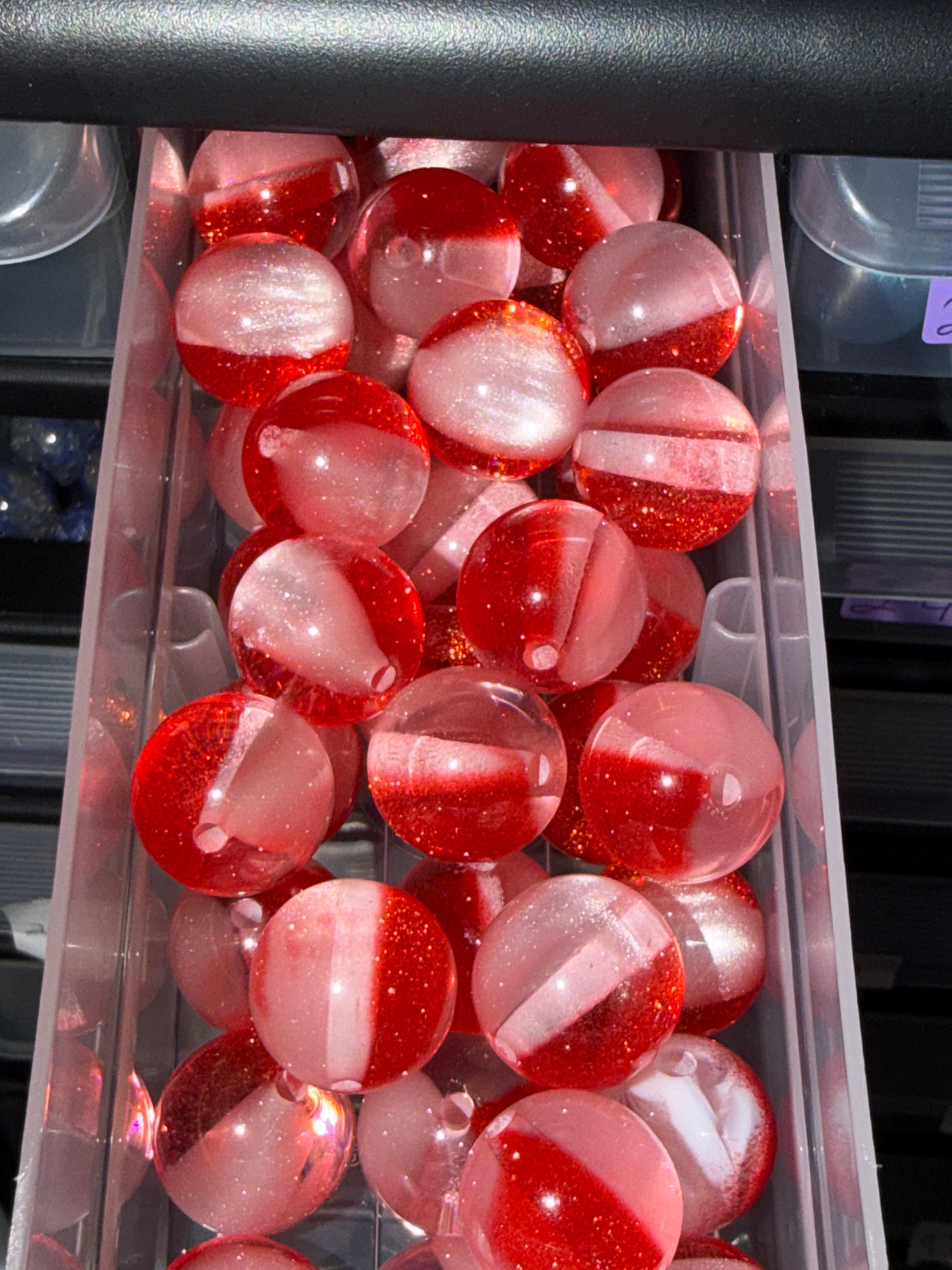 Valentine 16acrylic bead #235