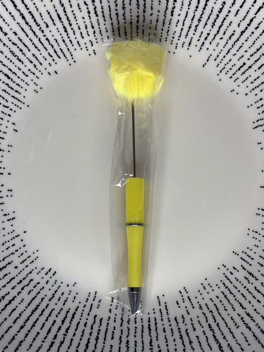 Yellow pom-pom beadable pen