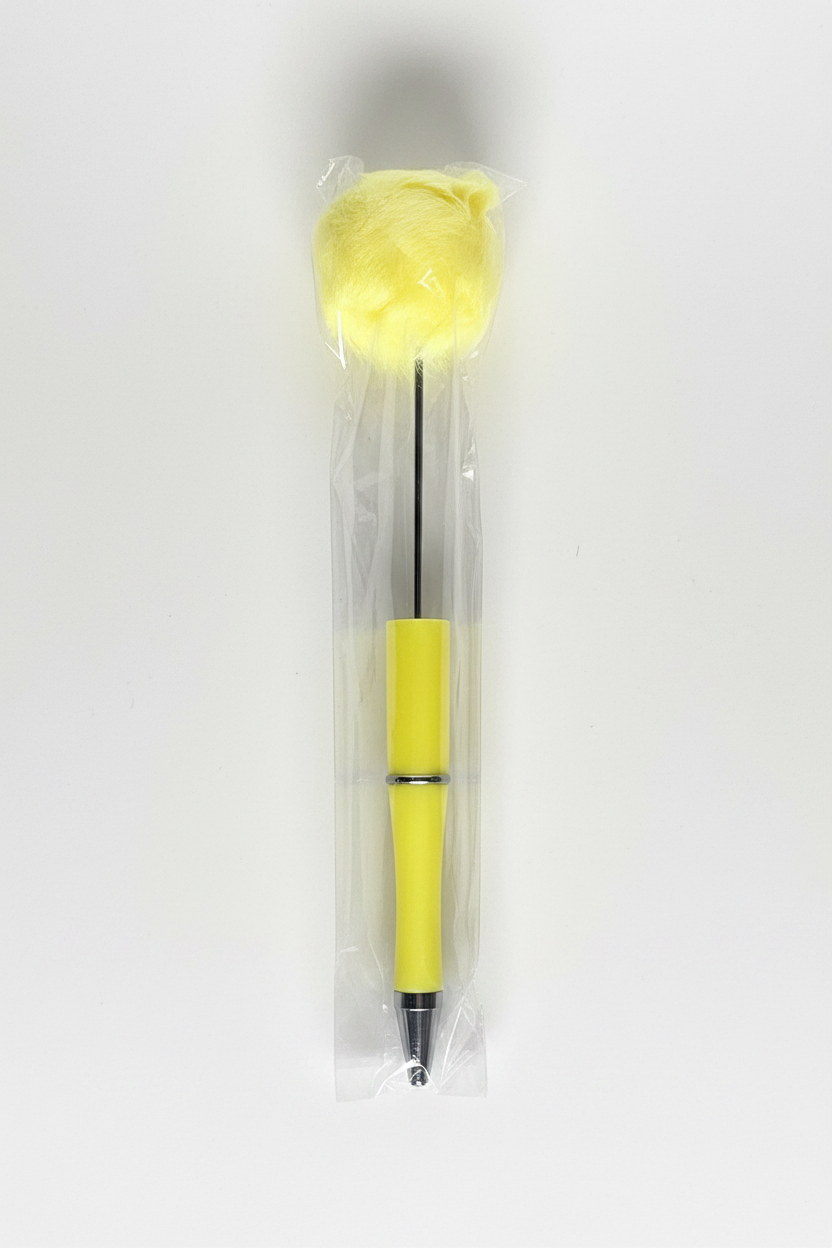 Yellow pom-pom beadable pen
