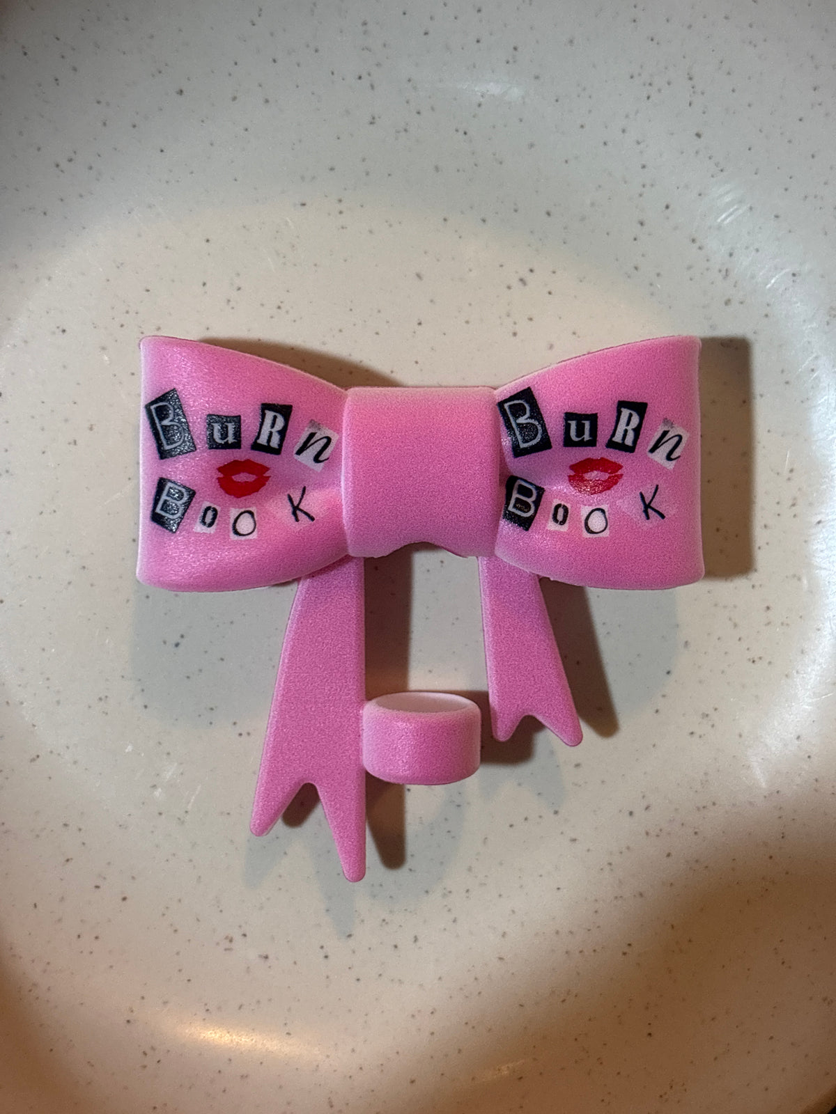 Pink burn silicone straw topper bow