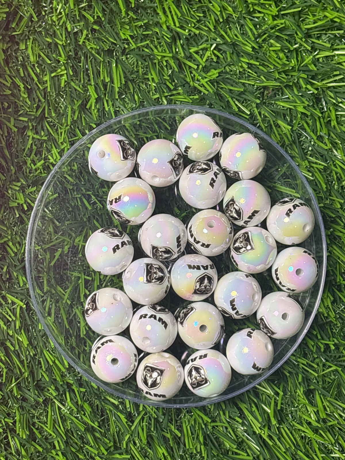 Rams 16 mm acrylic bead # 22