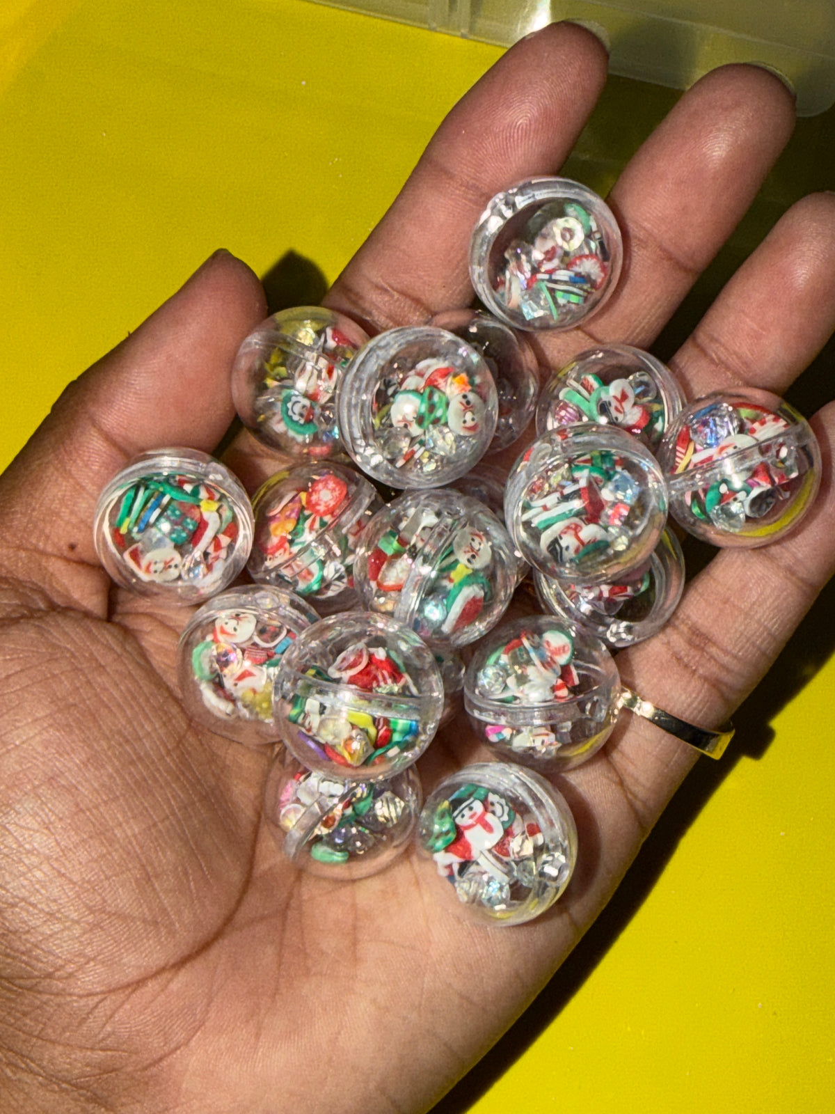 Random pick Christmas arylic bead #128