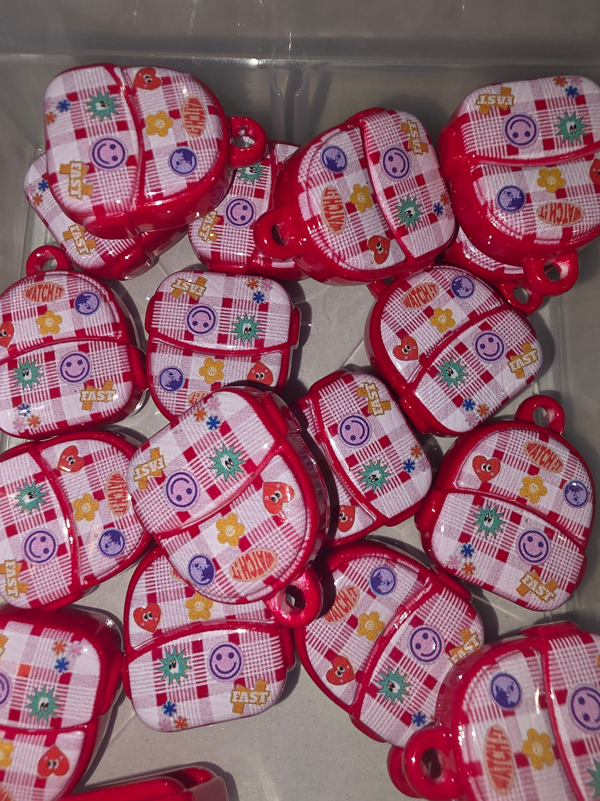 Smiles backpack acrylic bead #170