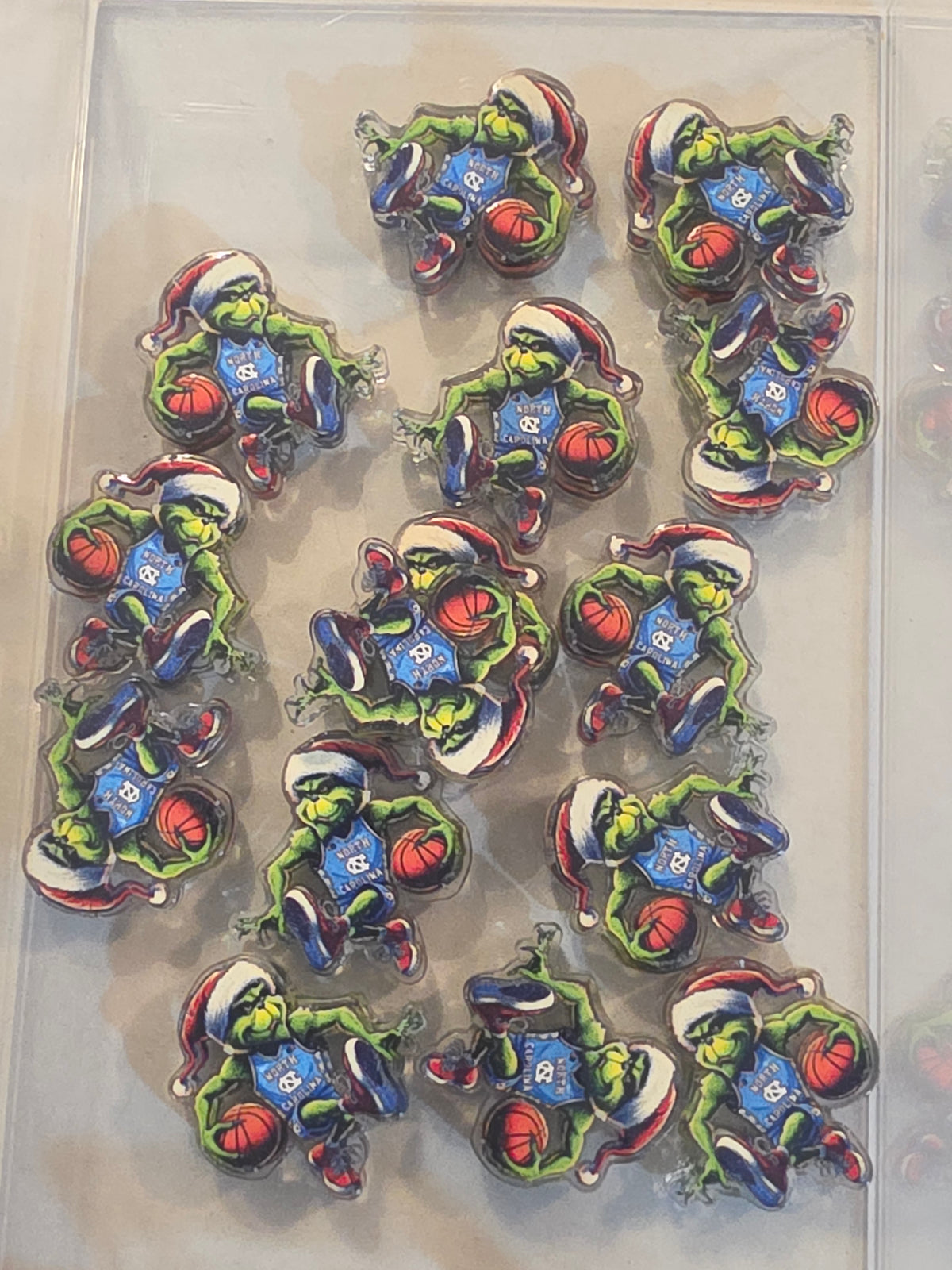 Grinch playing basketball acrylic focal #240