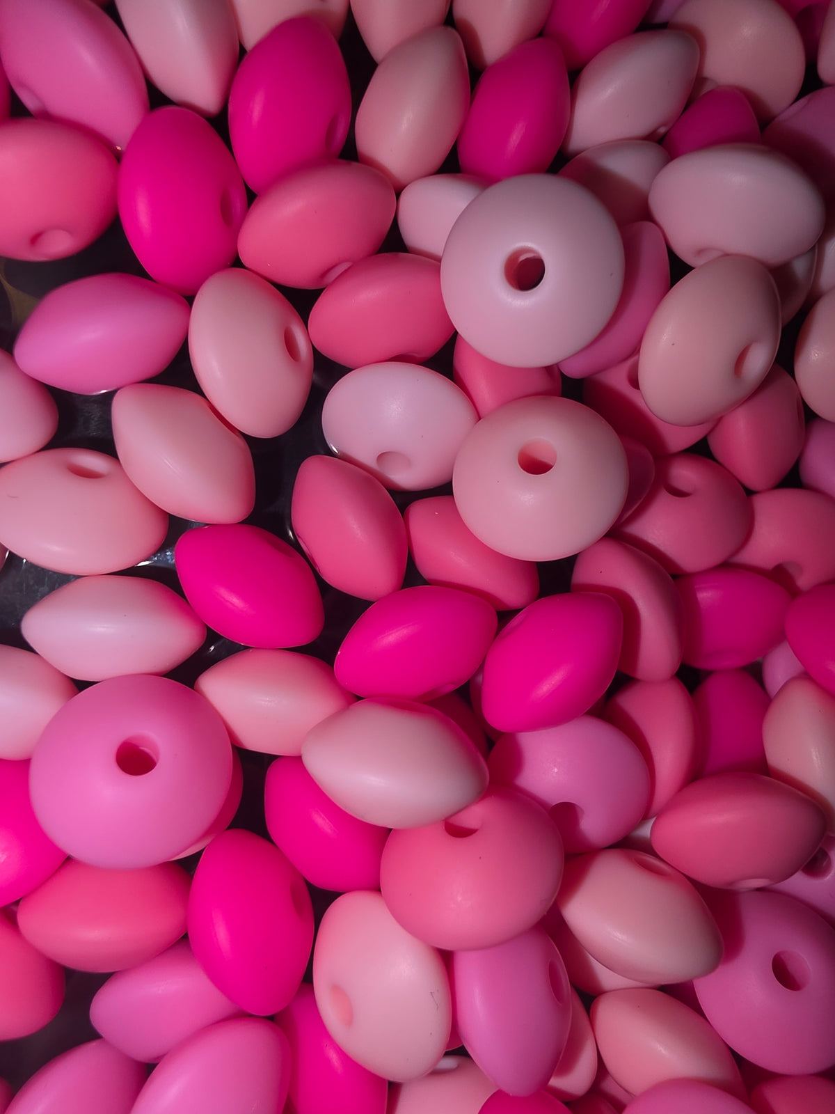 Random pink 12mm silicone lentils mix (344)