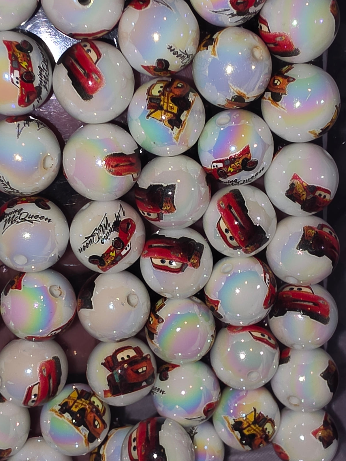 Random pick Arylic bead cars  16 mm #182