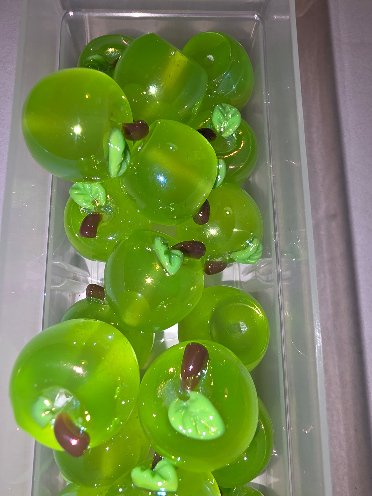 Green Apple acrylic  bead #134)