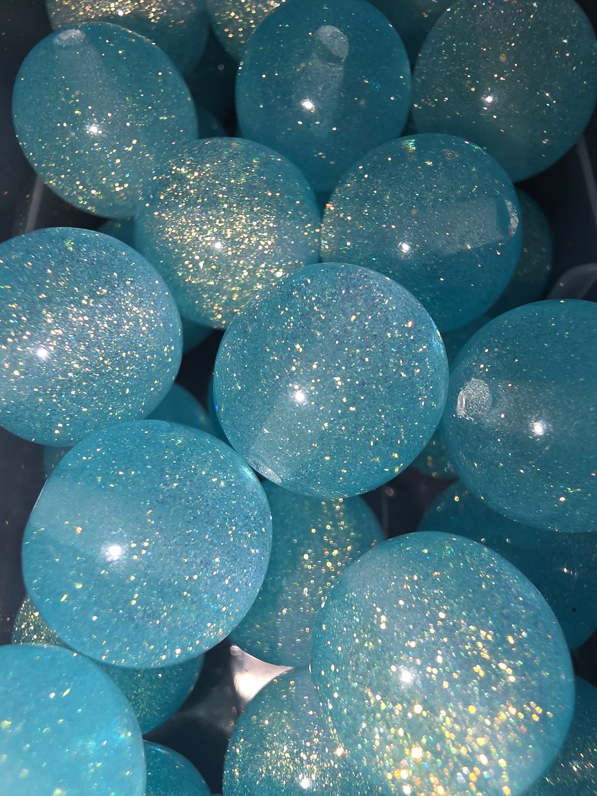 Light blue shimmering 16  mm acrylic bead #264